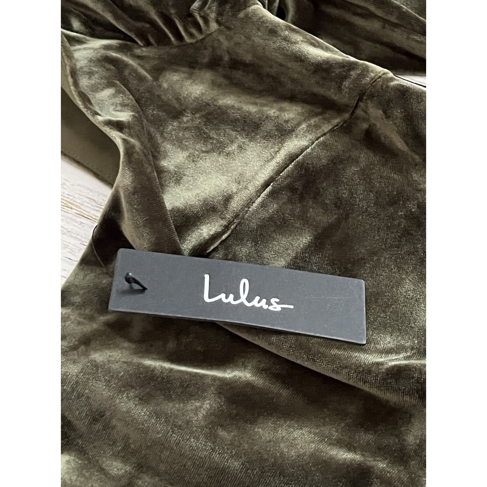 NWT Lulus Lush Adventures Olive‎ Green Velvet Long Sleeve Maxi Dress M - Picture 9 of 10